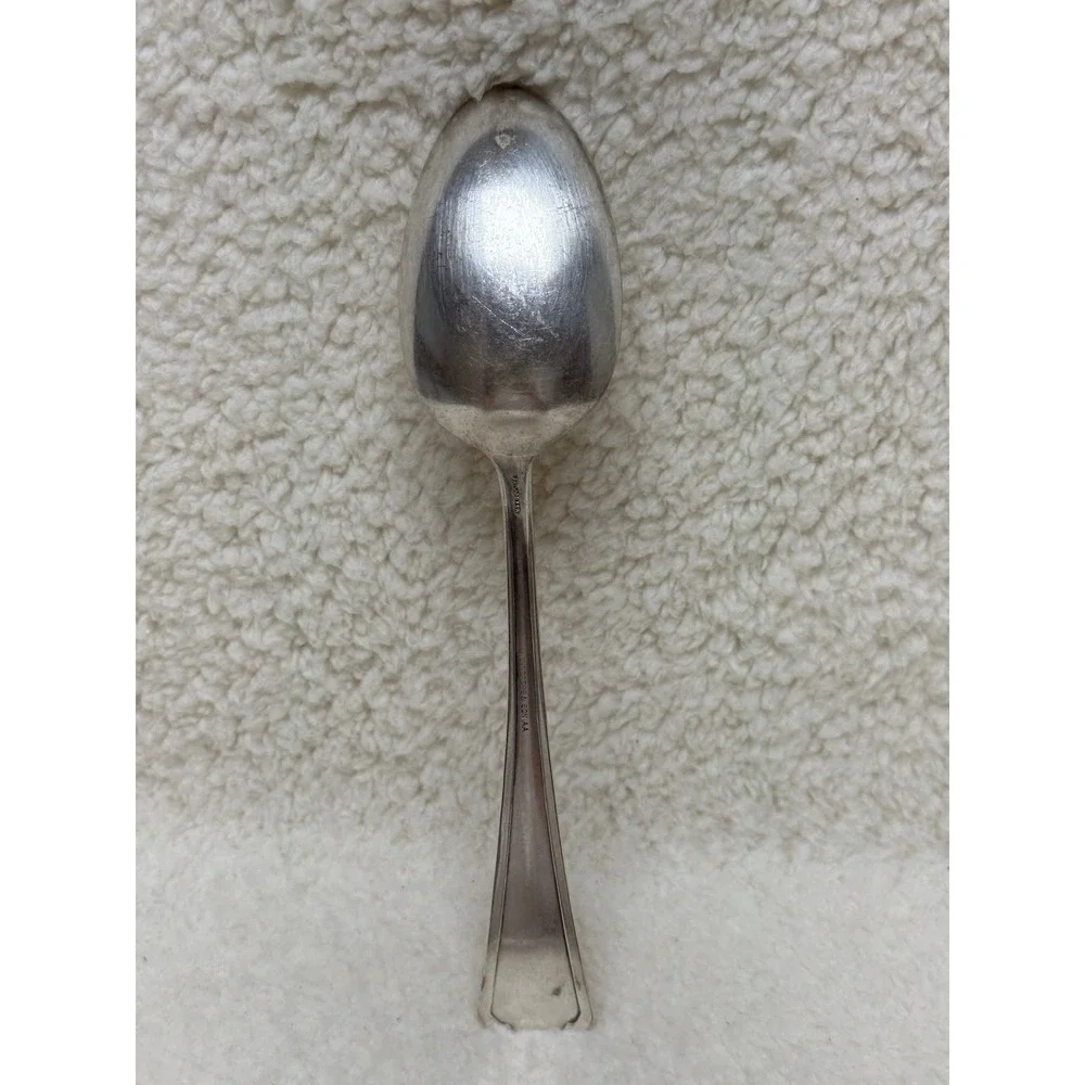 Wm Rogers & Son Serving Spoon Silver Kensington Pattern AA Silverplate 7.25in